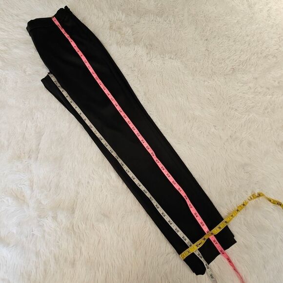 Elie Tahari size 4 faux leather/ acrylic side zipper pants - Picture 11 of 11